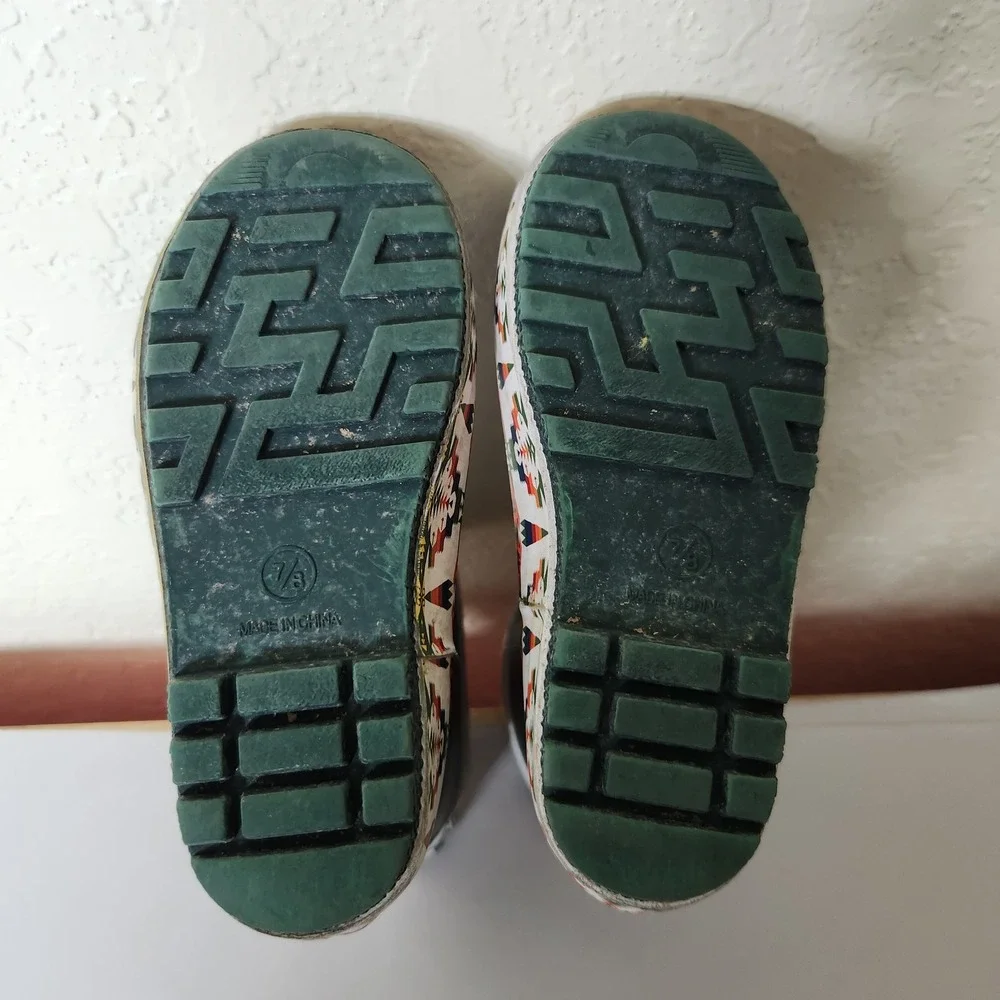 Pendleton kids rain